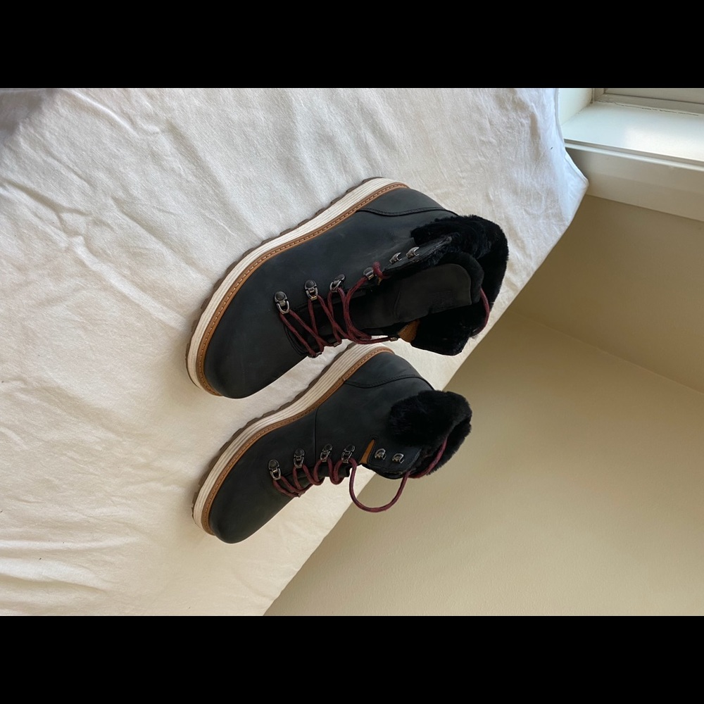 Black Samuel Hubbard Boots